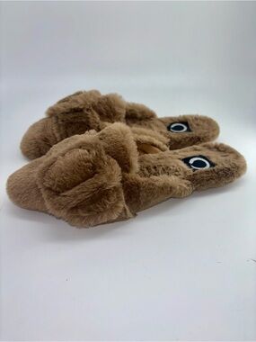 Journee Collection Woman’s Eara Slide Faux Fur Slipper Sz 8